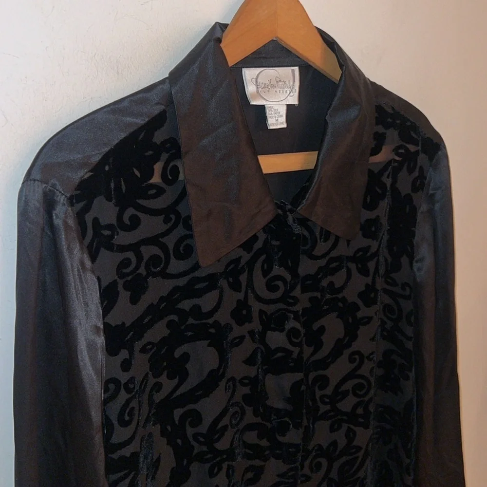 Vintage Diane von Furstenberg Silk Velvet Burnout Blouse Black M